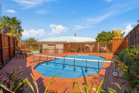 Photo of property in 27 Warwick Place, Brookfield, Tauranga, 3110