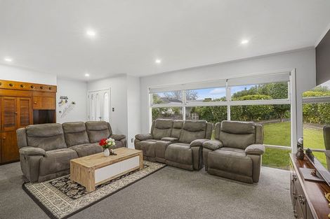 Photo of property in 1 Kingsway Crescent, Forest Lake, Hamilton, 3200