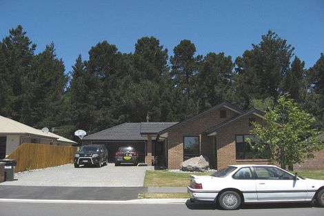 Photo of property in 39 Pohutukawa Crescent, Parklands, Christchurch, 8083