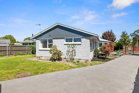 Photo of property in 10 Chedworth Avenue, Bishopdale, Christchurch, 8053