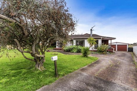 Photo of property in 43 Bellfield Road, Opaheke, Papakura, 2113