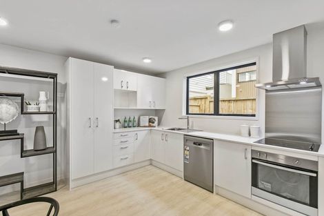 Photo of property in 14b Ropata Avenue, Point England, Auckland, 1072