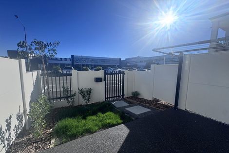 Photo of property in 100 Peterborough Street, Christchurch Central, Christchurch, 8013