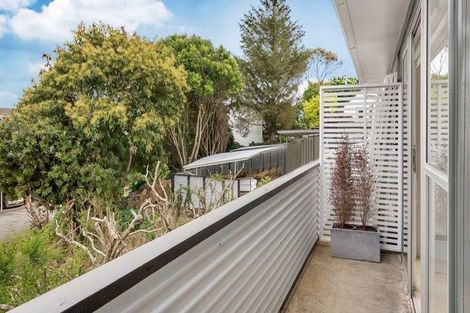 Photo of property in 10/11 Kingsway Avenue, Sandringham, Auckland, 1025