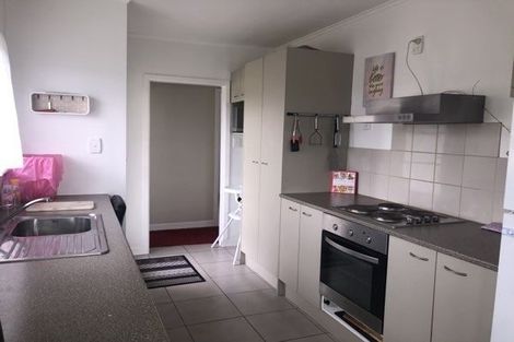 Photo of property in 58 Fairview Road, Western Heights, Rotorua, 3015