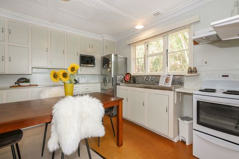 Photo of property in 13 Church Hill Road, Green Island, Dunedin, 9018