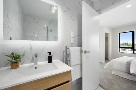 Photo of property in 5/9 Bronzewater Drive, Silverdale, 0932