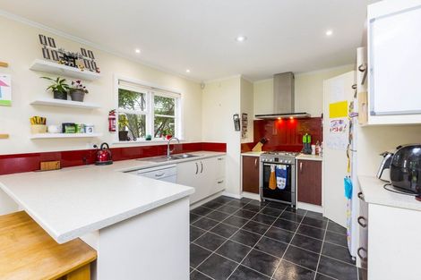 Photo of property in 44 Seddon Street, Wallaceville, Upper Hutt, 5018