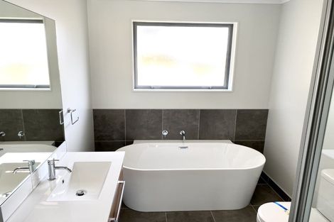 Photo of property in 6a Dale Road, Whenuapai, Auckland, 0618