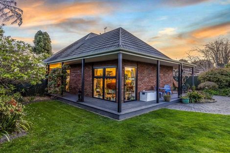 Photo of property in 2 Byrd Street, Levin, 5510