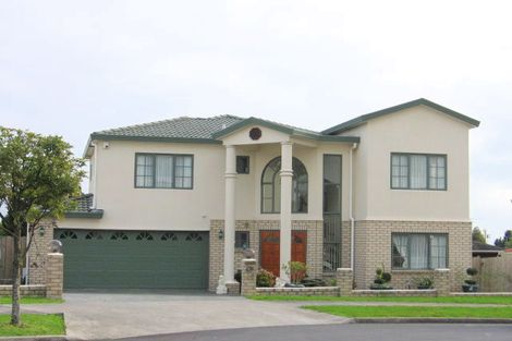 Photo of property in 16 Pelargonium Terrace, Goodwood Heights, Auckland, 2105