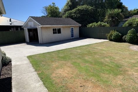 Photo of property in 8 Bushby Place, Bryndwr, Christchurch, 8053