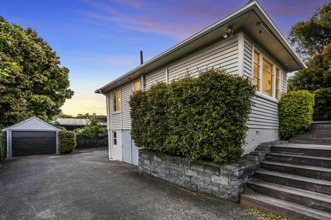 Photo of property in 76 Queenstown Road, Onehunga, Auckland, 1061