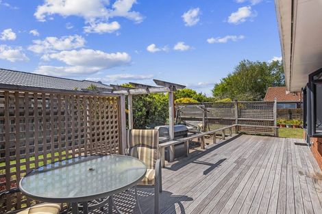 Photo of property in 5 College Drive, Paraparaumu, 5032