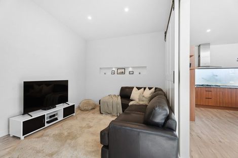 Photo of property in 25 Matipo Street, Wanaka, 9305