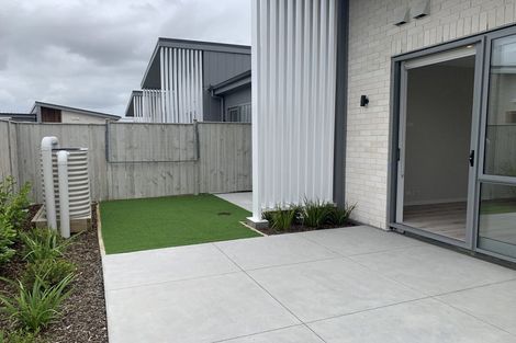 Photo of property in 9 Kawe Marie Lane, Takanini, 2112