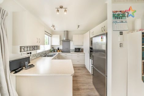 Photo of property in 23 Invercargill Drive, Kelson, Lower Hutt, 5010