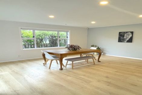 Photo of property in 3 Baylands Drive, Newlands, Wellington, 6037