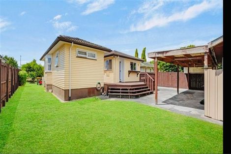 Photo of property in 9 Mcentee Street, Papakura, 2110