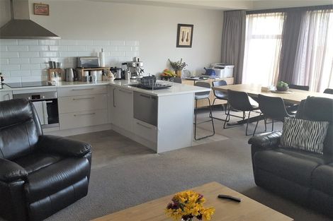 Photo of property in 4/25 Thackeray Street, Hamilton Lake, Hamilton, 3204