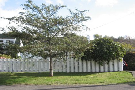 Photo of property in 15 Moa Road, Raumati Beach, Paraparaumu, 5032