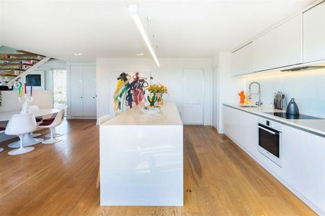 Photo of property in 5 Cecil Wood Way, Richmond Hill, Christchurch, 8081