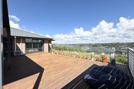 Photo of property in 81 Manuel Road, Silverdale, 0932