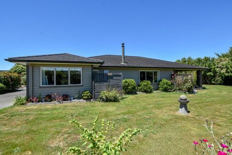 Photo of property in 5 Tararua Crescent, Carterton, 5713