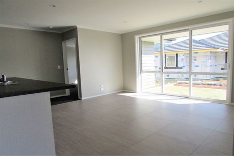 Photo of property in 17 Poulson Grove, Trentham, Upper Hutt, 5018