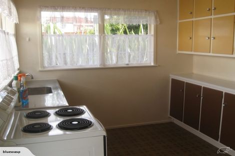 Photo of property in 1/203 Forrest Hill Road, Forrest Hill, Auckland, 0620