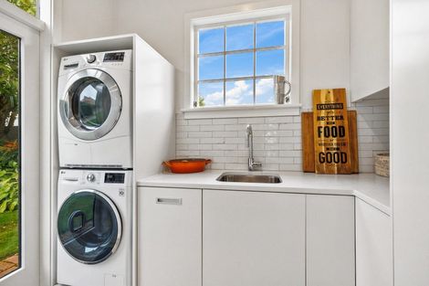 Photo of property in 72 Mailer Street, Mornington, Dunedin, 9011