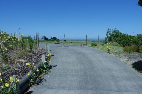 Photo of property in 23 Middlesex Street, Patea, 4520