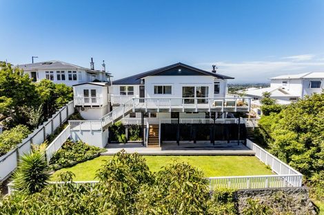 Photo of property in 44 Simla Terrace, Hospital Hill, Napier, 4110