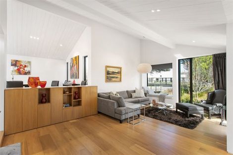 Photo of property in 27 Fendalton Road, Fendalton, Christchurch, 8014