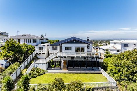Photo of property in 44 Simla Terrace, Hospital Hill, Napier, 4110