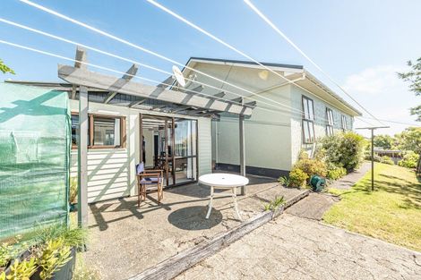 Photo of property in 15 Toi Street, Tawhero, Whanganui, 4501
