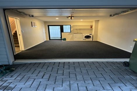 Photo of property in 35 Rutland Road, Stanley Point, Auckland, 0624