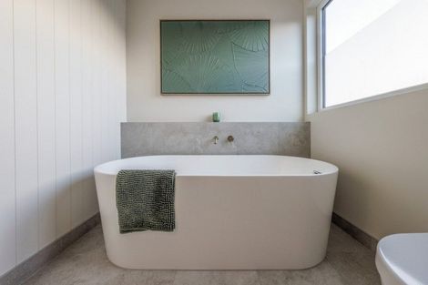 Photo of property in 35 Jack Hanley Drive, Jacks Point, Queenstown, 9371