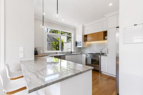 Photo of property in 61a Cashmere Avenue, Khandallah, Wellington, 6035