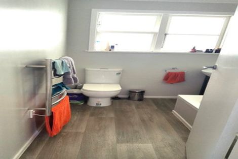 Photo of property in 72 Warwick Street, Wilton, Wellington, 6012