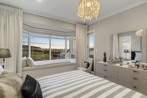 Photo of property in 88 Voyager Drive, Gulf Harbour, Whangaparaoa, 0930