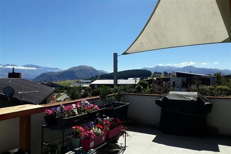 Photo of property in 2/9 Matrica Court, Wanaka, 9305