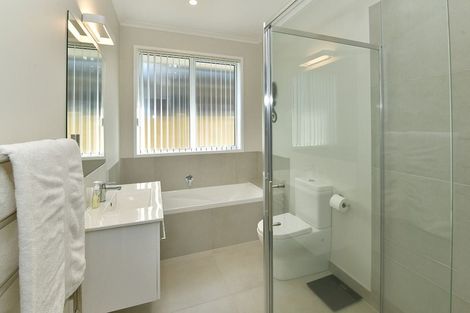 Photo of property in 24 Manuel Road, Silverdale, 0932