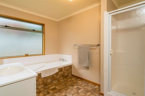 Photo of property in 7 Freeman Close, Abbotsford, Dunedin, 9018