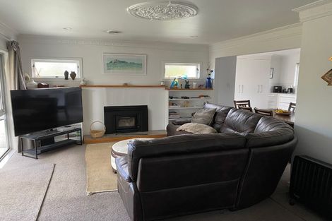 Photo of property in 27 Te Aute Road, Havelock North, 4130