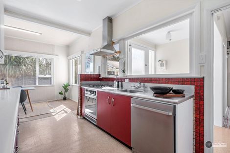 Photo of property in 20 Fuller Grove, Woburn, Lower Hutt, 5010