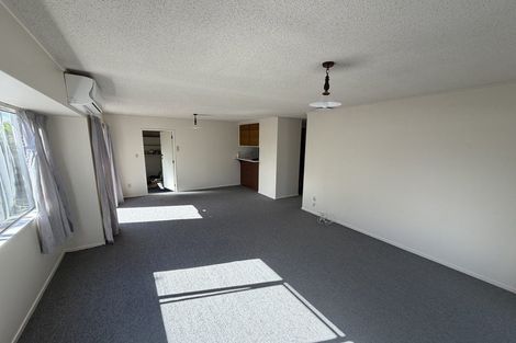 Photo of property in 4 Eversham Road, Mount Maunganui, 3116
