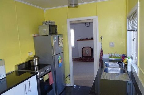 Photo of property in 11 Seddon Avenue, Papatoetoe, Auckland, 2104