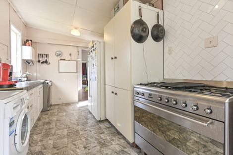 Photo of property in 1506 Waimarama Road, Waimarama, Havelock North, 4294