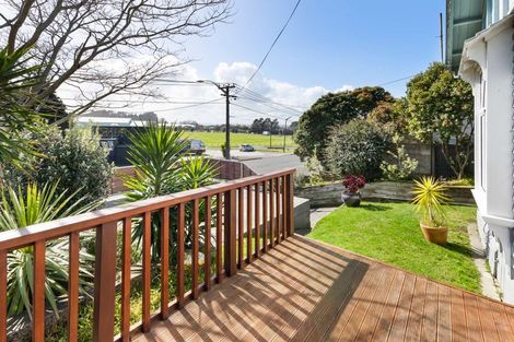 Photo of property in 9 Fitzherbert Avenue, Springvale, Whanganui, 4501